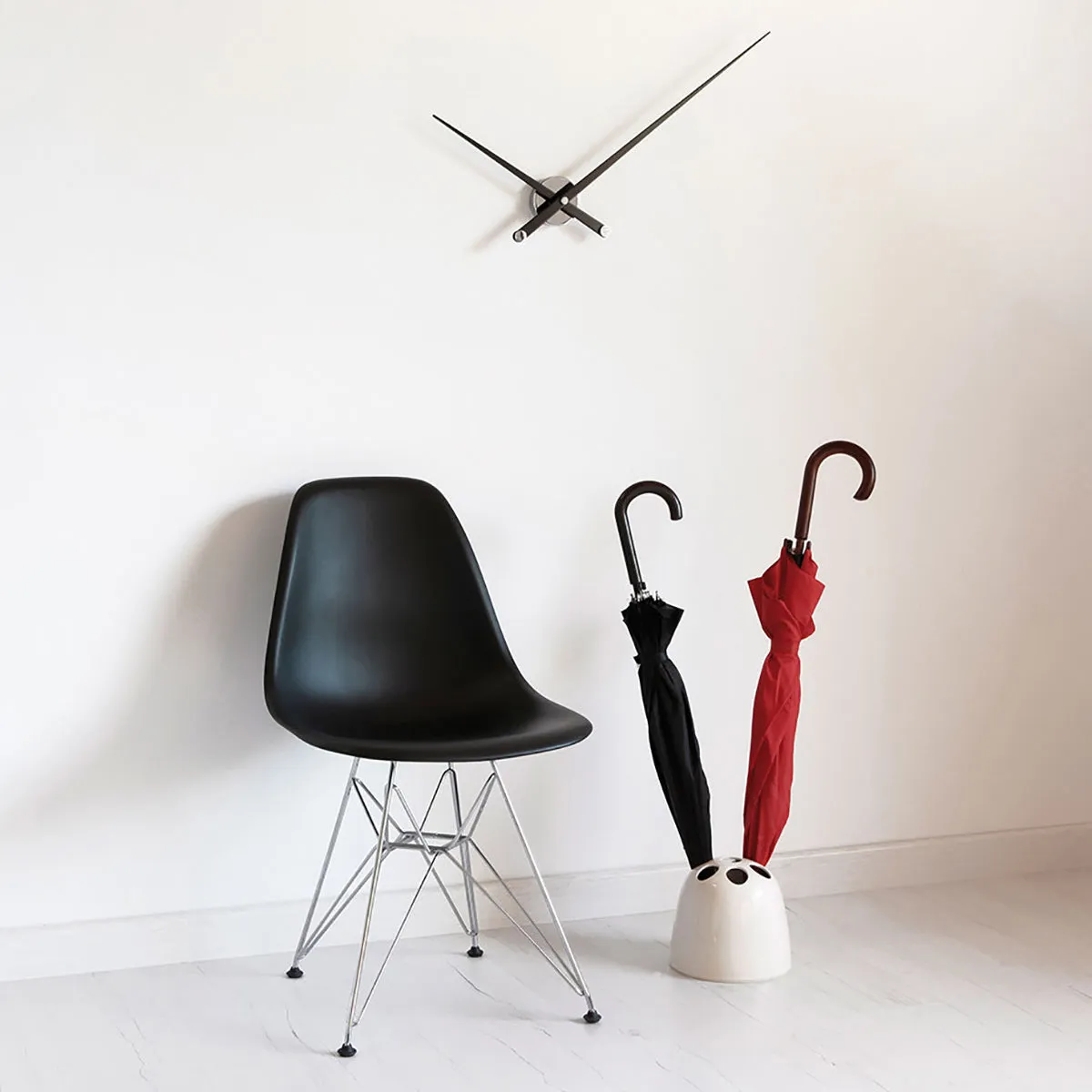 Axioma Wall Clock