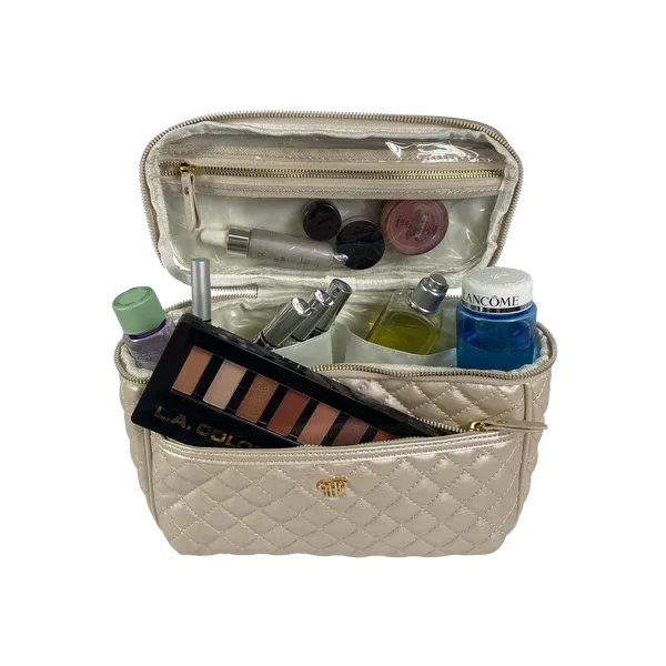 Classic Train Case - Pearl Quilted