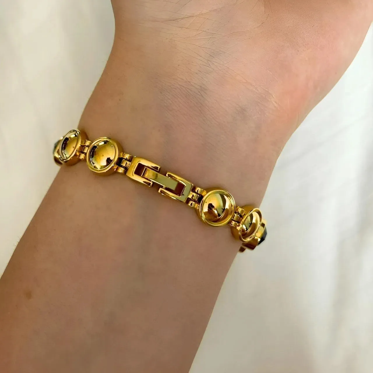 Diletta – Pearl-like accents – Vintage watch