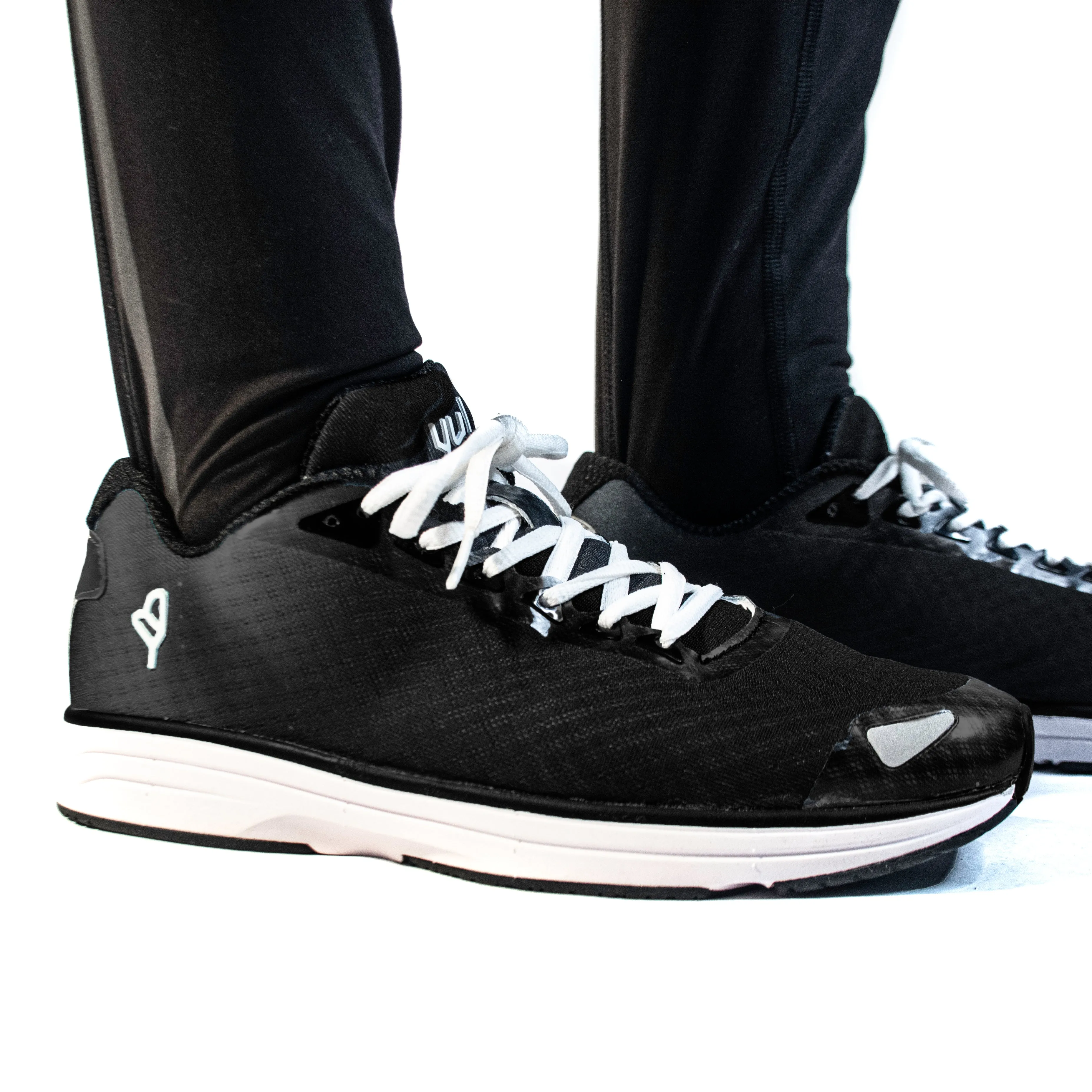 Road - Hummingbird - Essentials Black