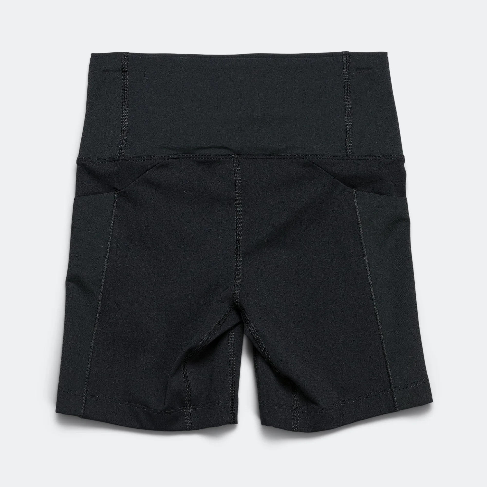 Womens Essent High-Rise Utility Short - Black